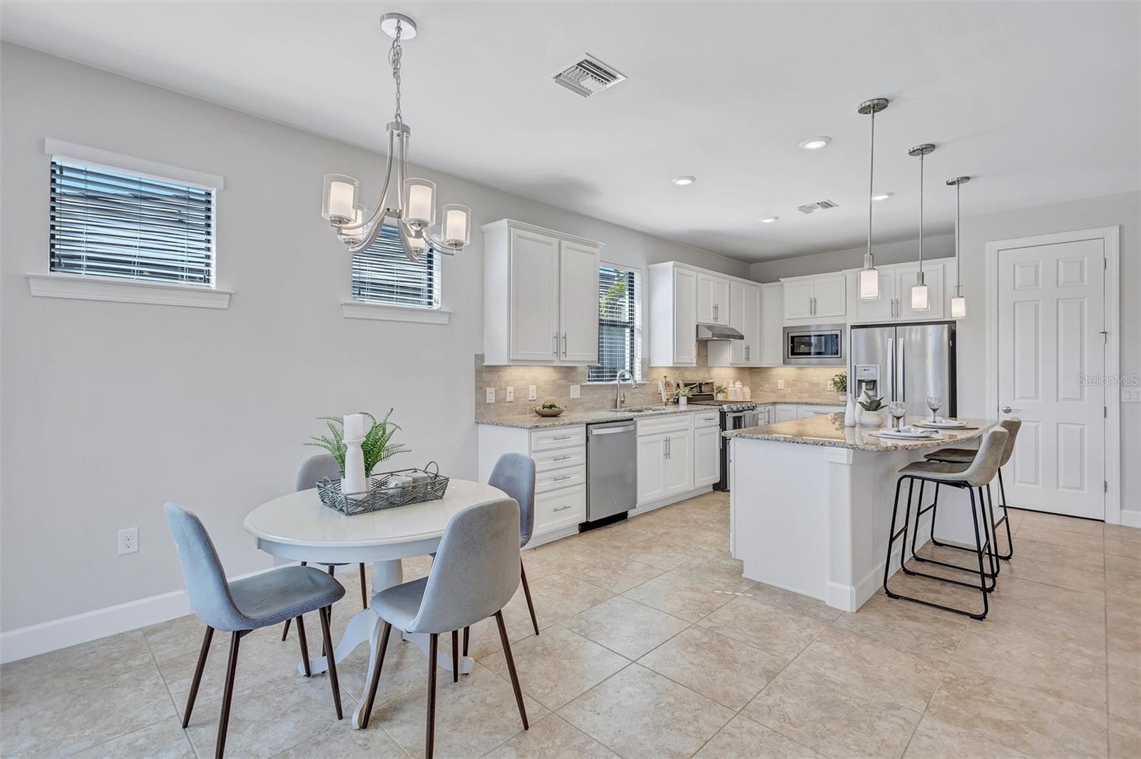 Image 12 of 62 For 5635 Rain Lily Court