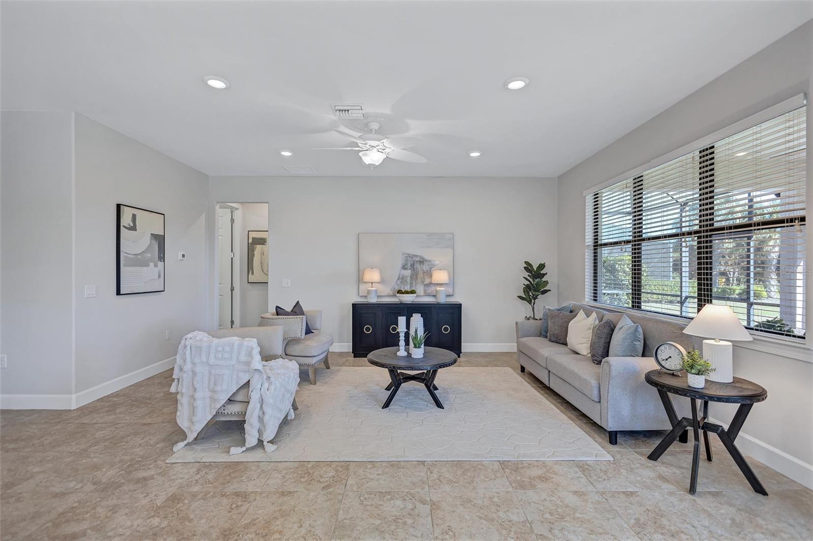 Image 13 of 62 For 5635 Rain Lily Court