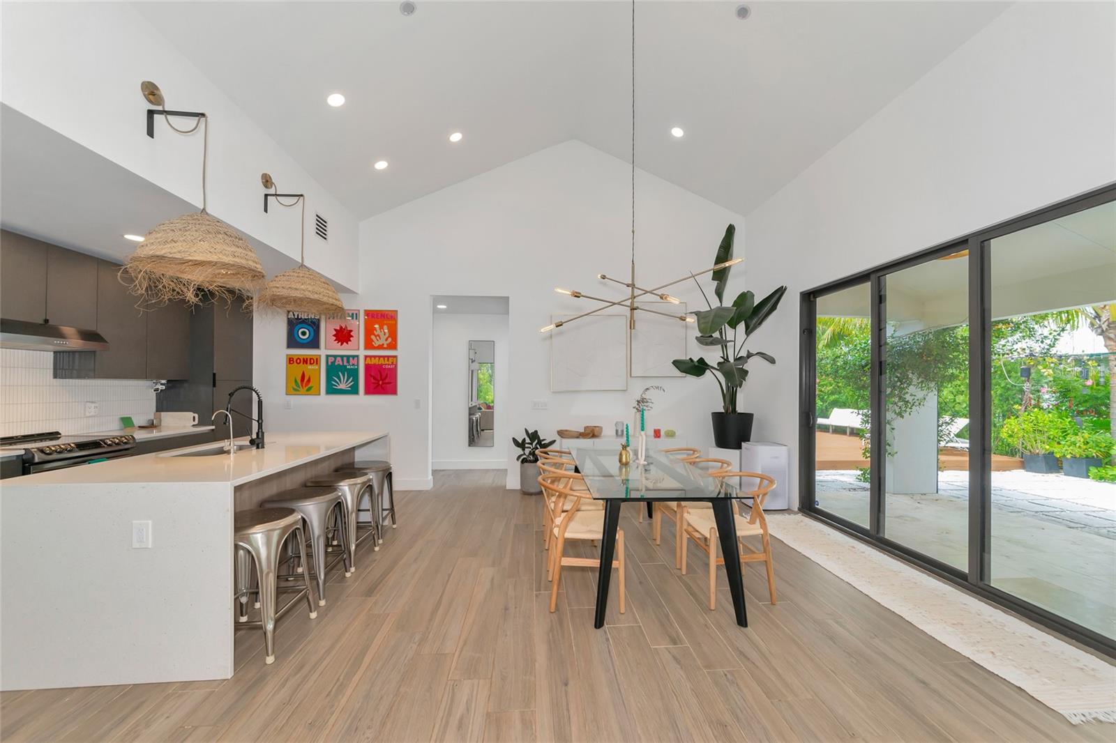 Image 12 of 41 For 8175 Dittmar Street