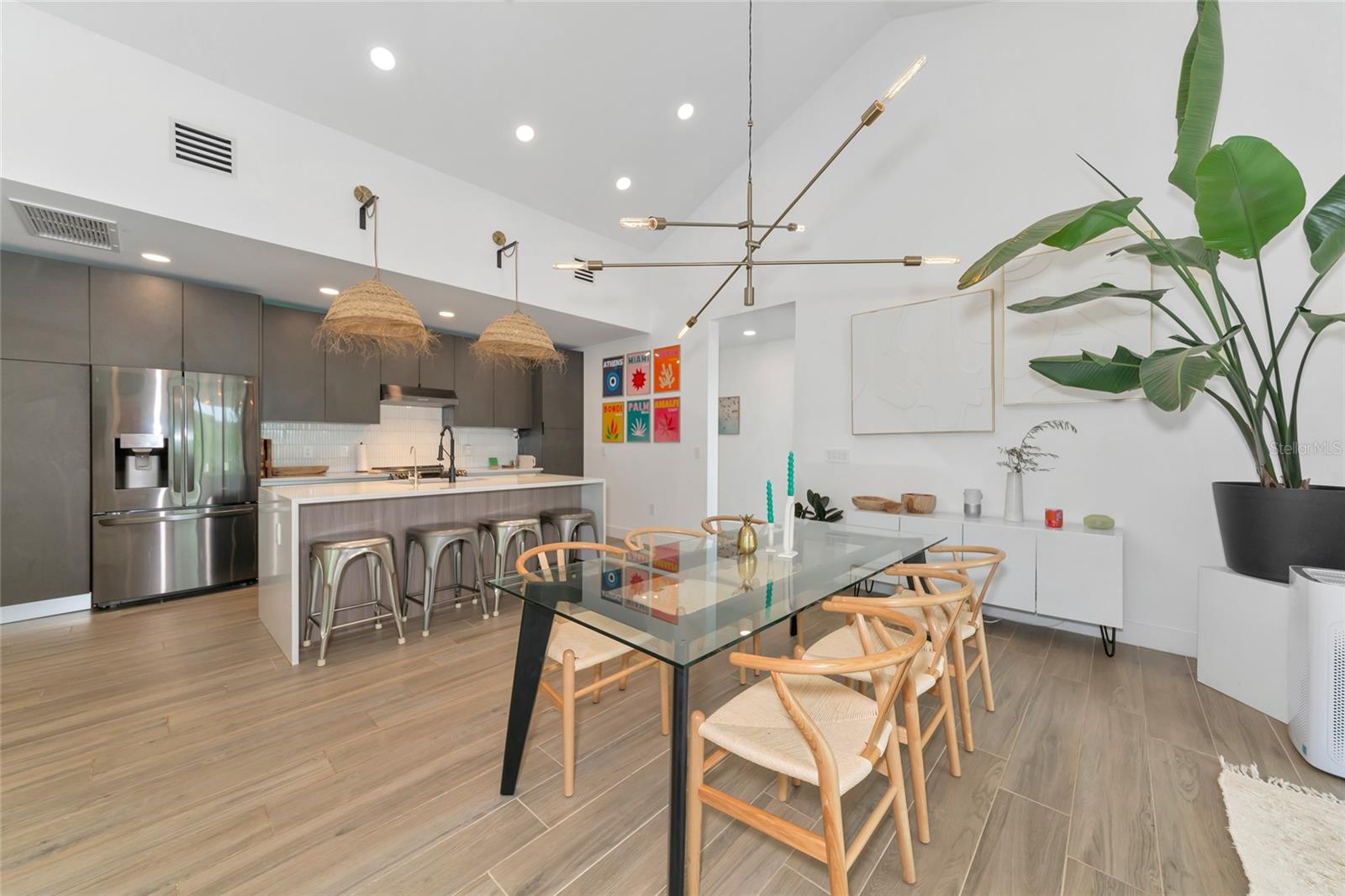 Image 13 of 41 For 8175 Dittmar Street