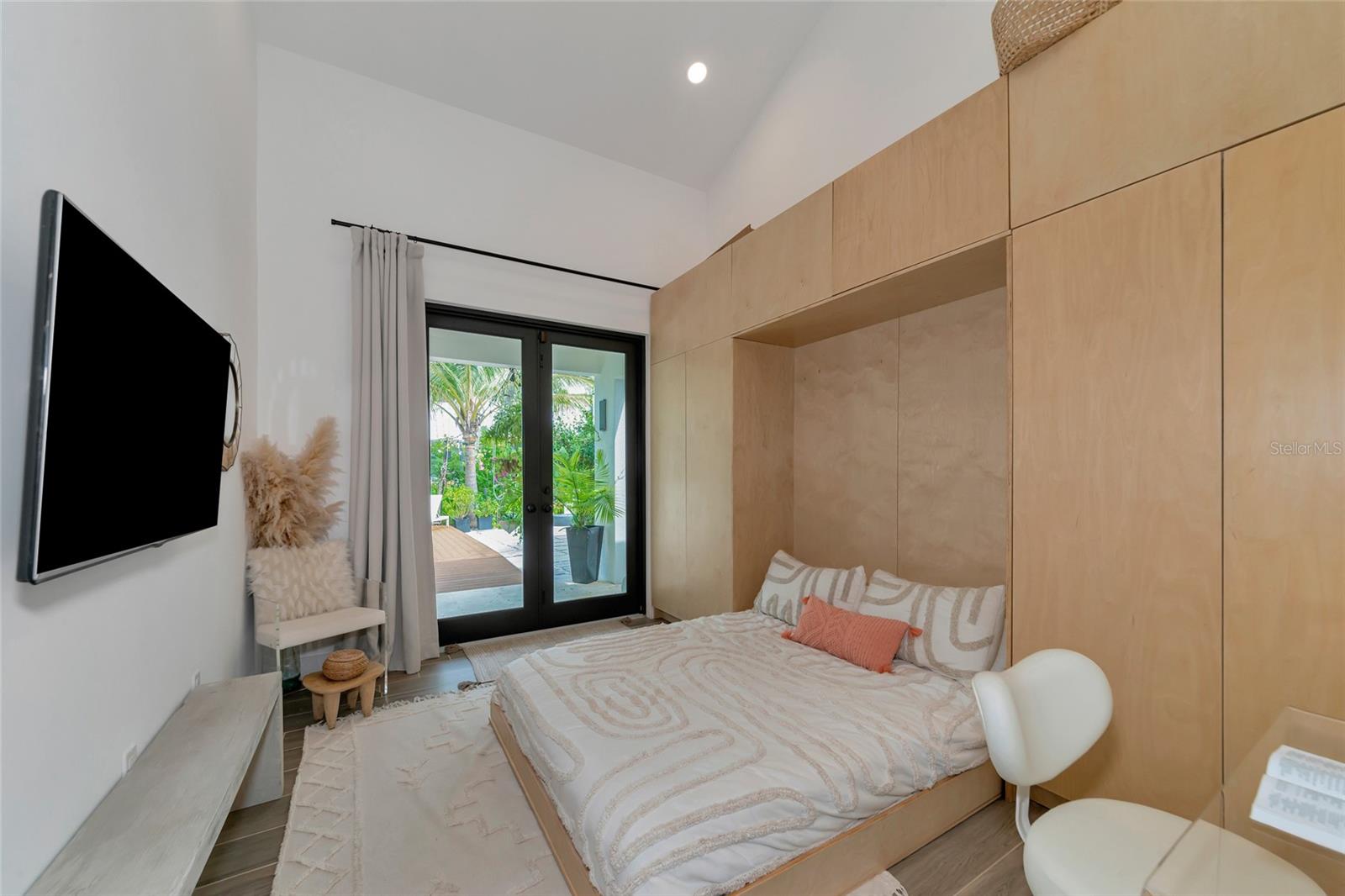 Image 22 of 41 For 8175 Dittmar Street