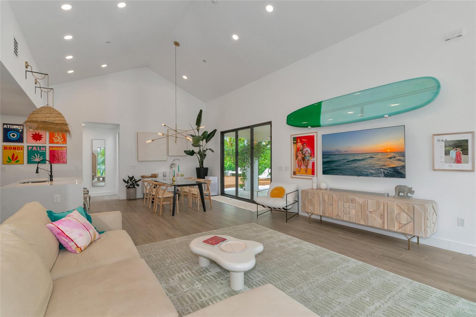 Image 7 of 41 For 8175 Dittmar Street