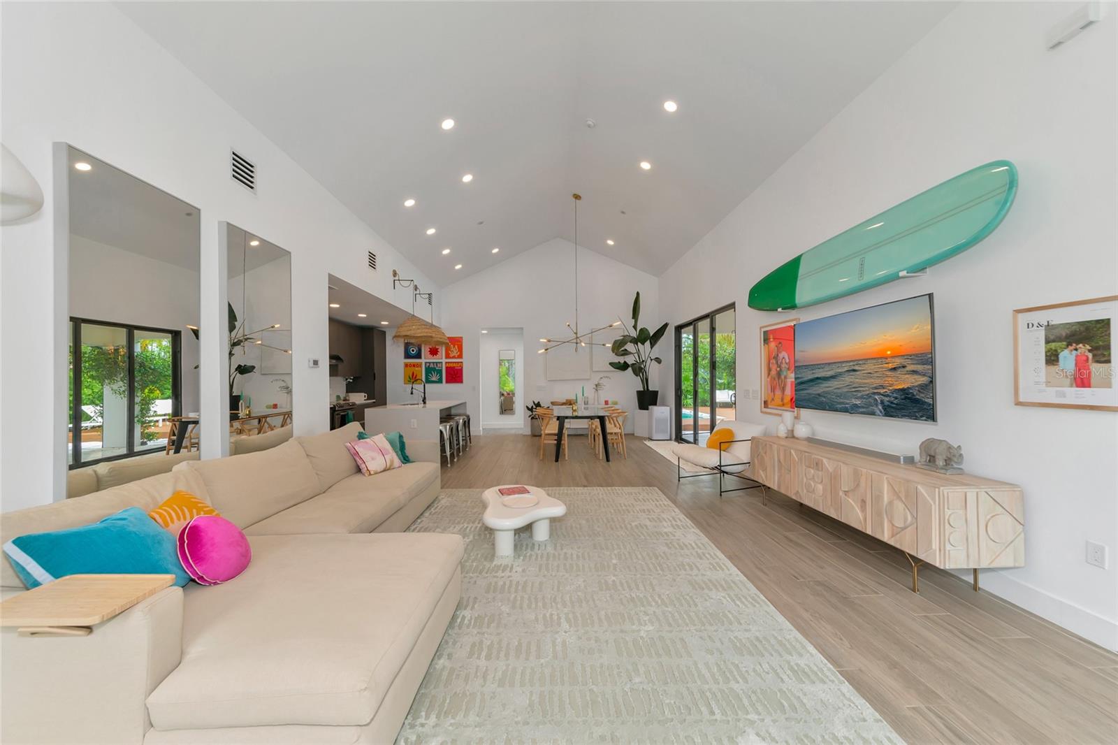 Image 8 of 41 For 8175 Dittmar Street