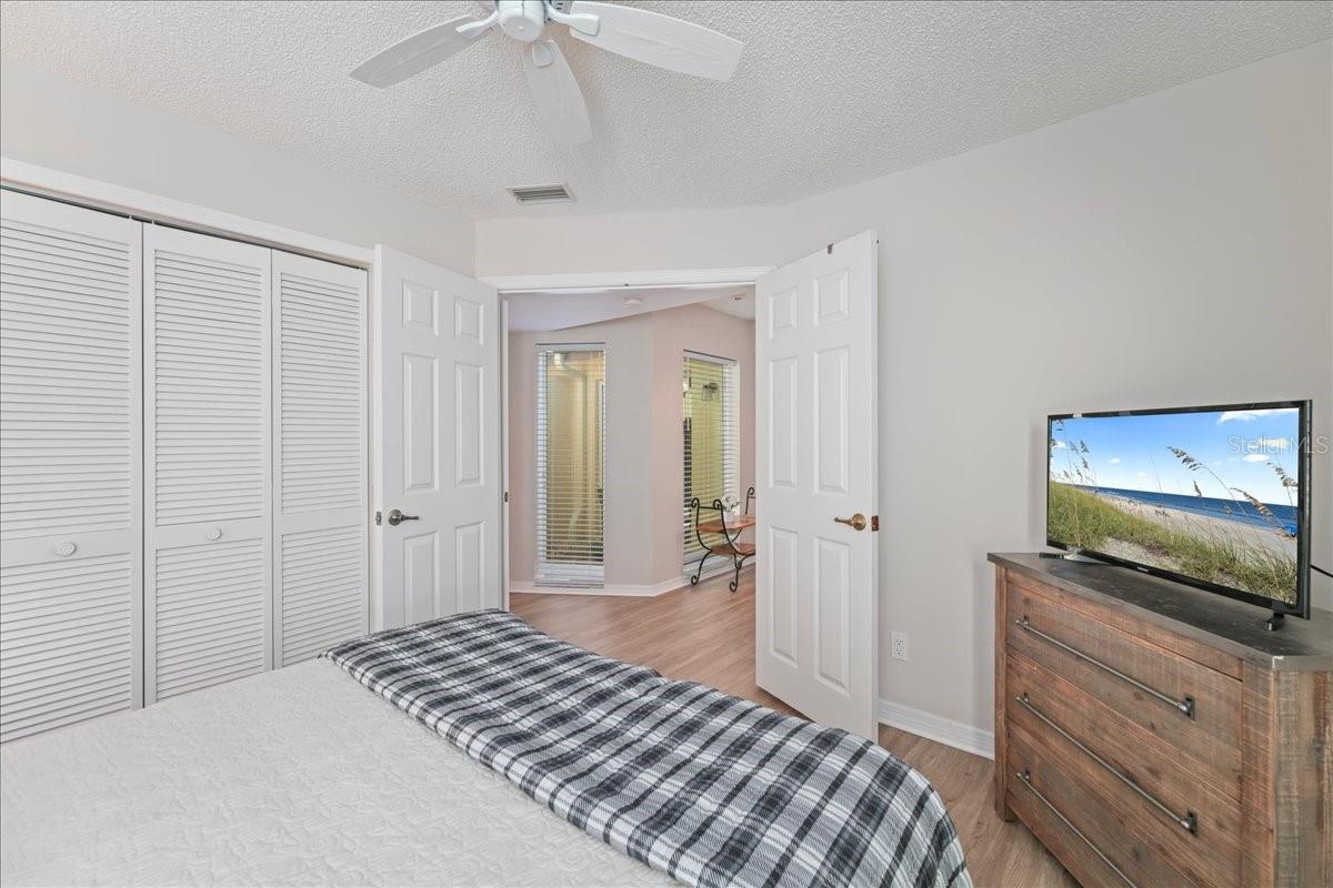 Image 13 of 67 For 5904 Doral Drive 5904