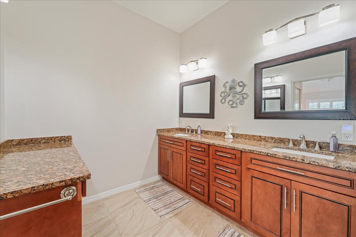 Image 23 of 67 For 5904 Doral Drive 5904