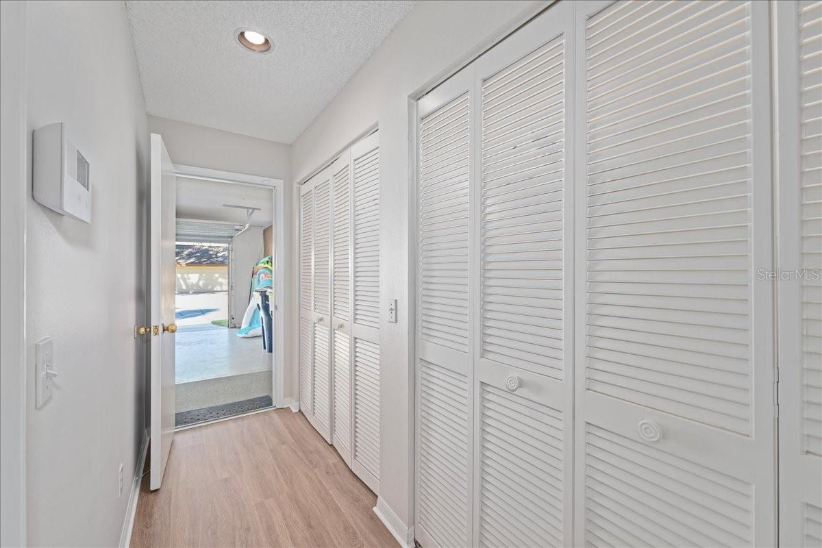 Image 33 of 67 For 5904 Doral Drive 5904