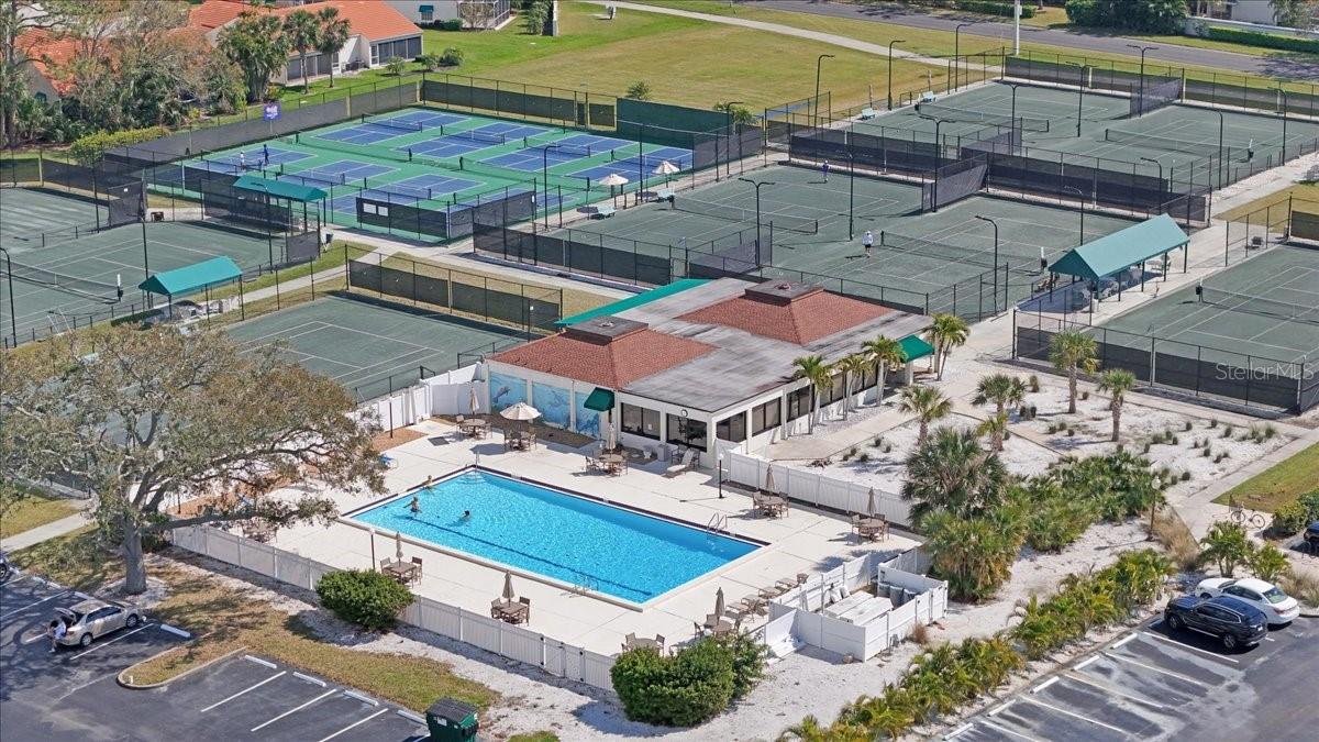 Image 58 of 67 For 5904 Doral Drive 5904