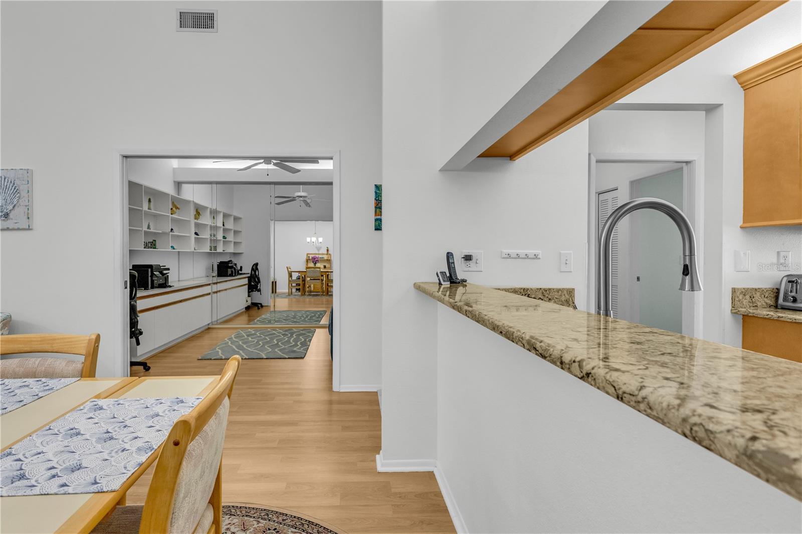 Image 24 of 72 For 4332 Marseilles Avenue 3236