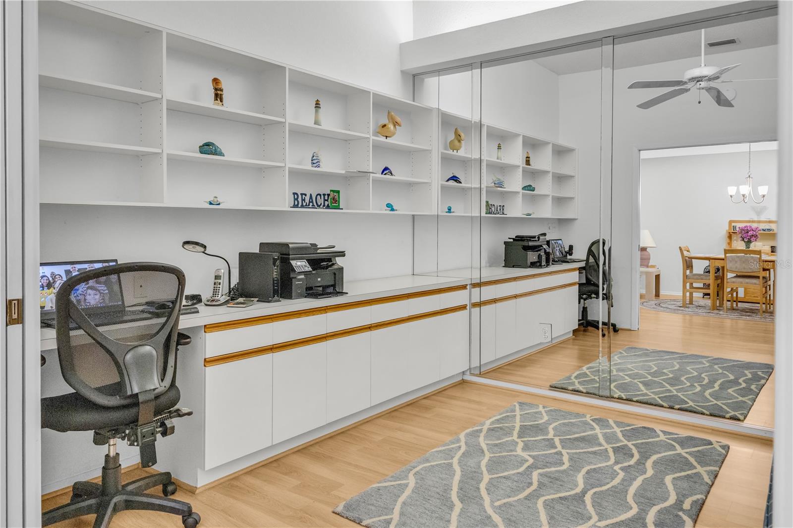 Image 25 of 72 For 4332 Marseilles Avenue 3236