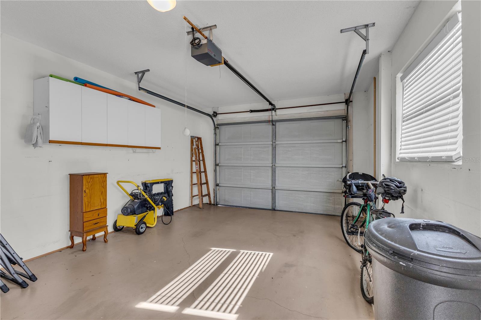 Image 4 of 72 For 4332 Marseilles Avenue 3236