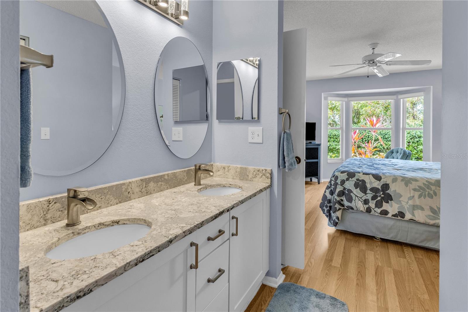 Image 45 of 72 For 4332 Marseilles Avenue 3236