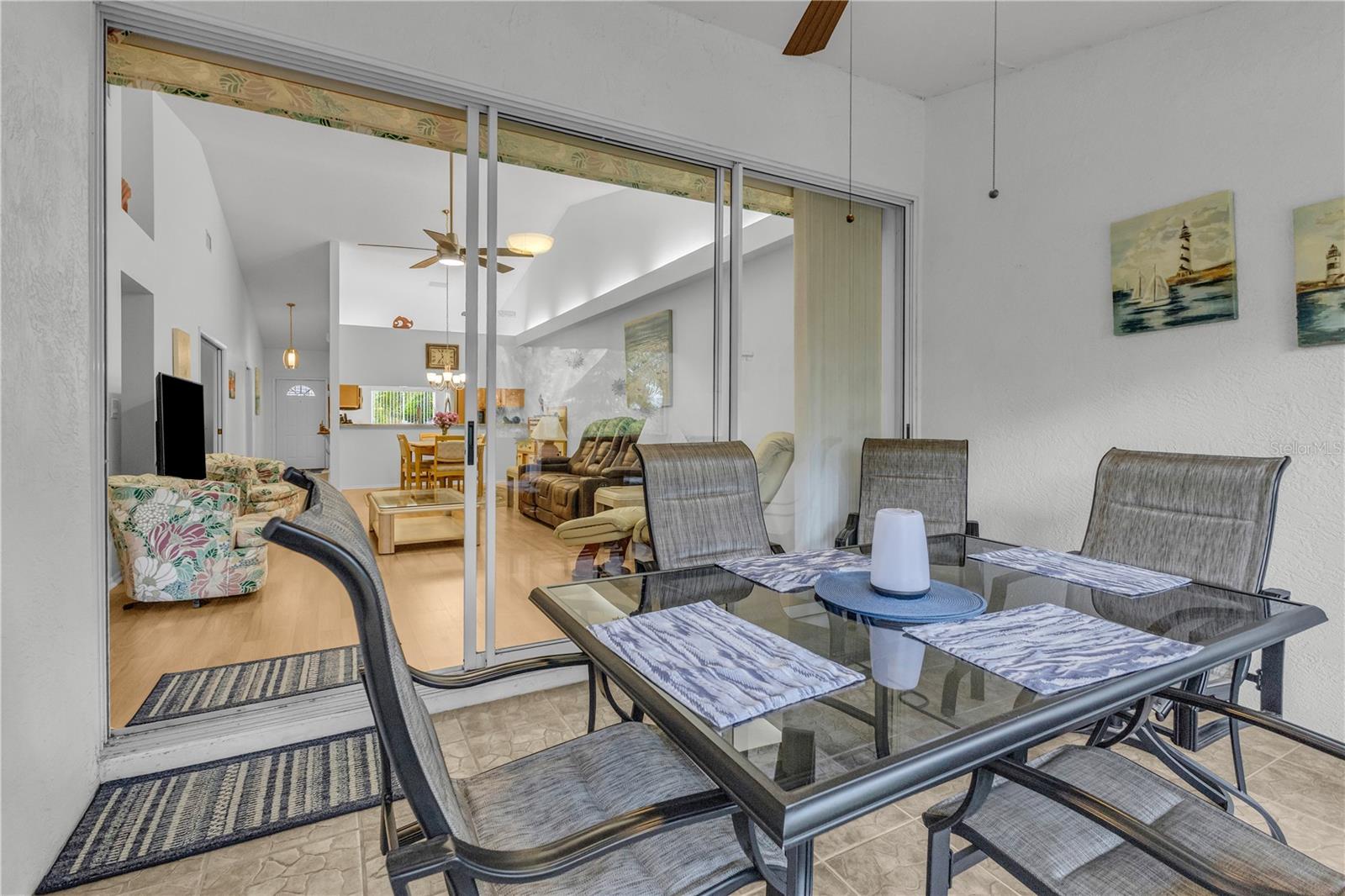 Image 47 of 72 For 4332 Marseilles Avenue 3236