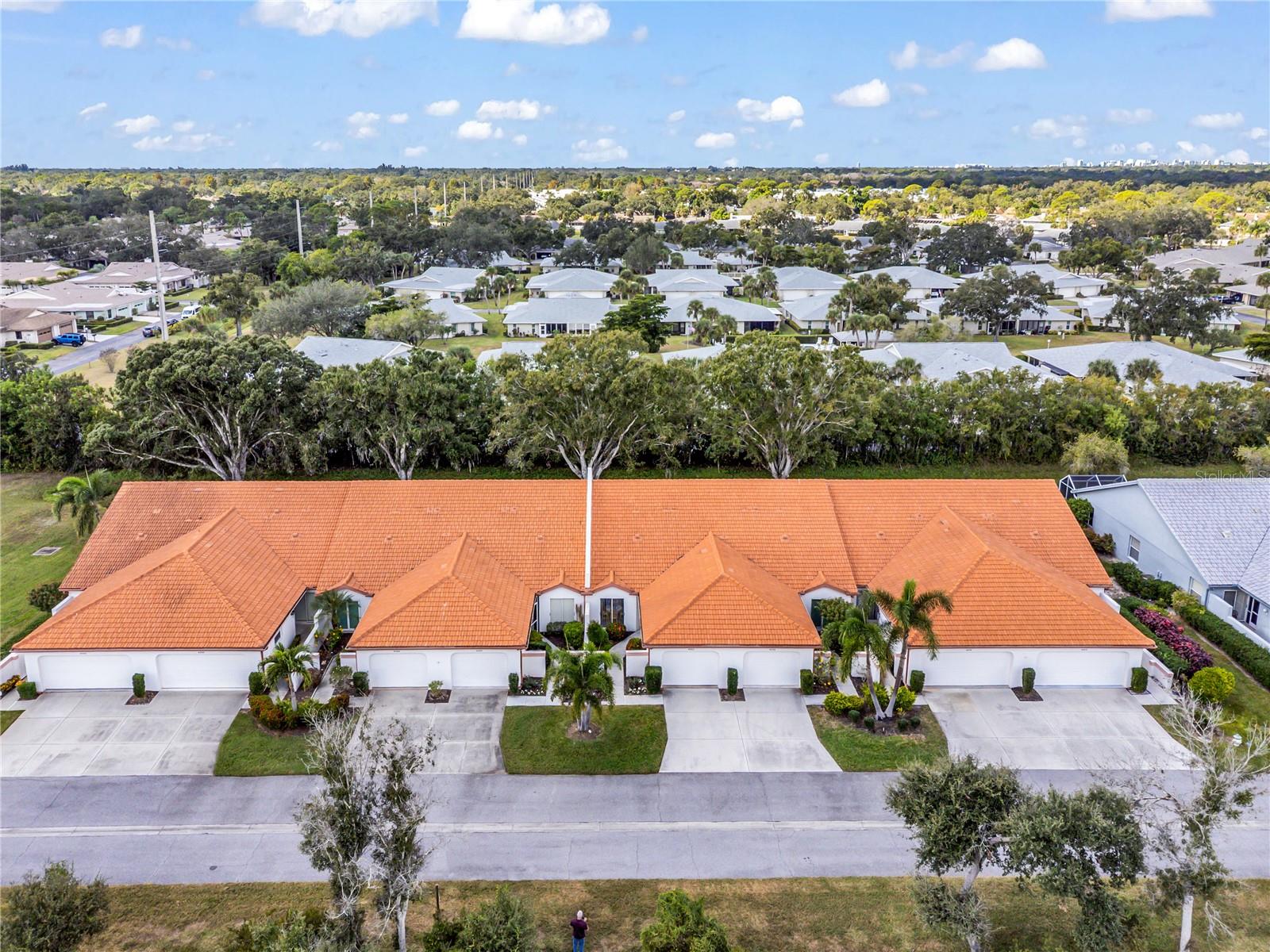 Image 48 of 72 For 4332 Marseilles Avenue 3236