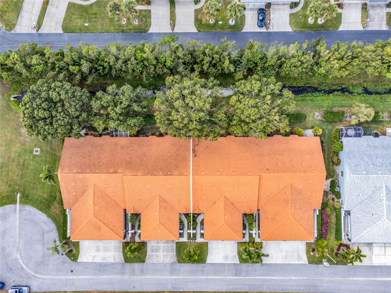 Image 49 of 72 For 4332 Marseilles Avenue 3236