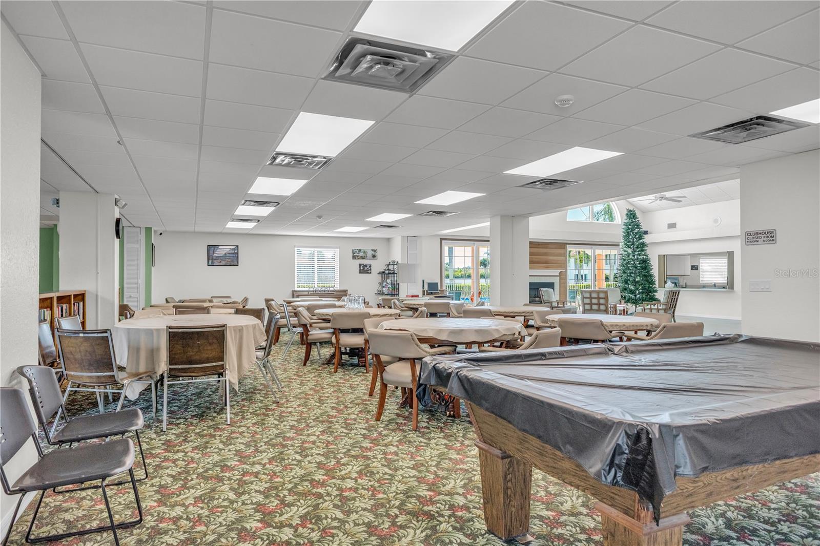 Image 58 of 72 For 4332 Marseilles Avenue 3236