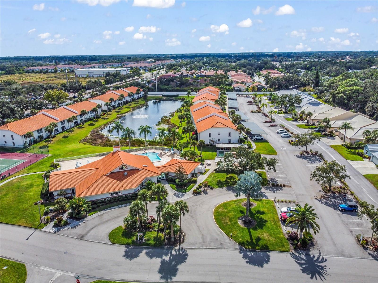 Image 62 of 72 For 4332 Marseilles Avenue 3236