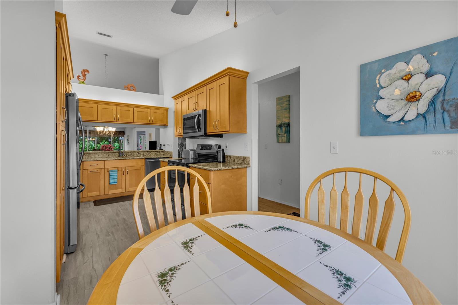 Image 8 of 72 For 4332 Marseilles Avenue 3236