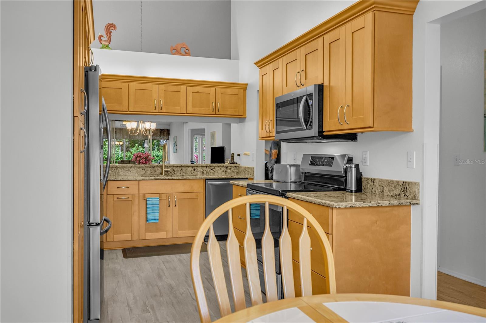 Image 9 of 72 For 4332 Marseilles Avenue 3236