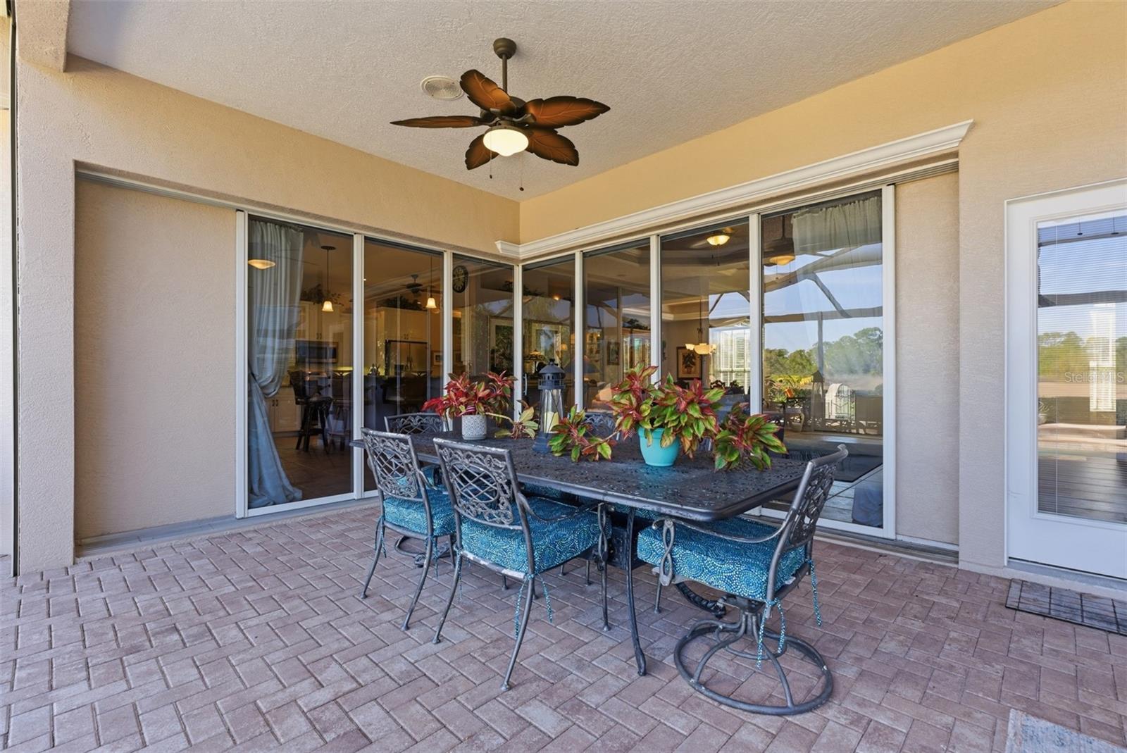 Image 37 of 60 For 2163 Silver Palm Road