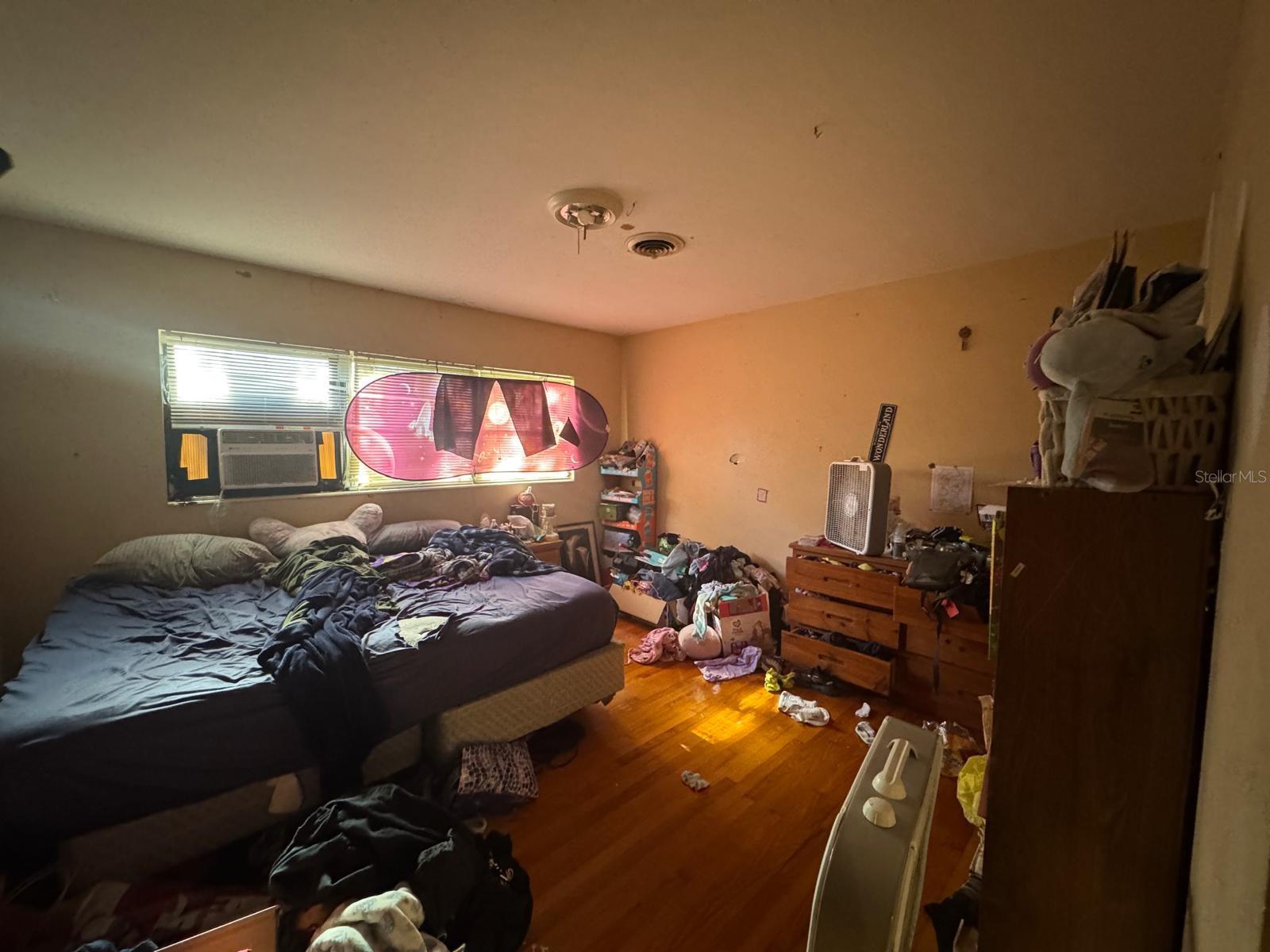 Image 13 of 18 For 570 21st Terrace