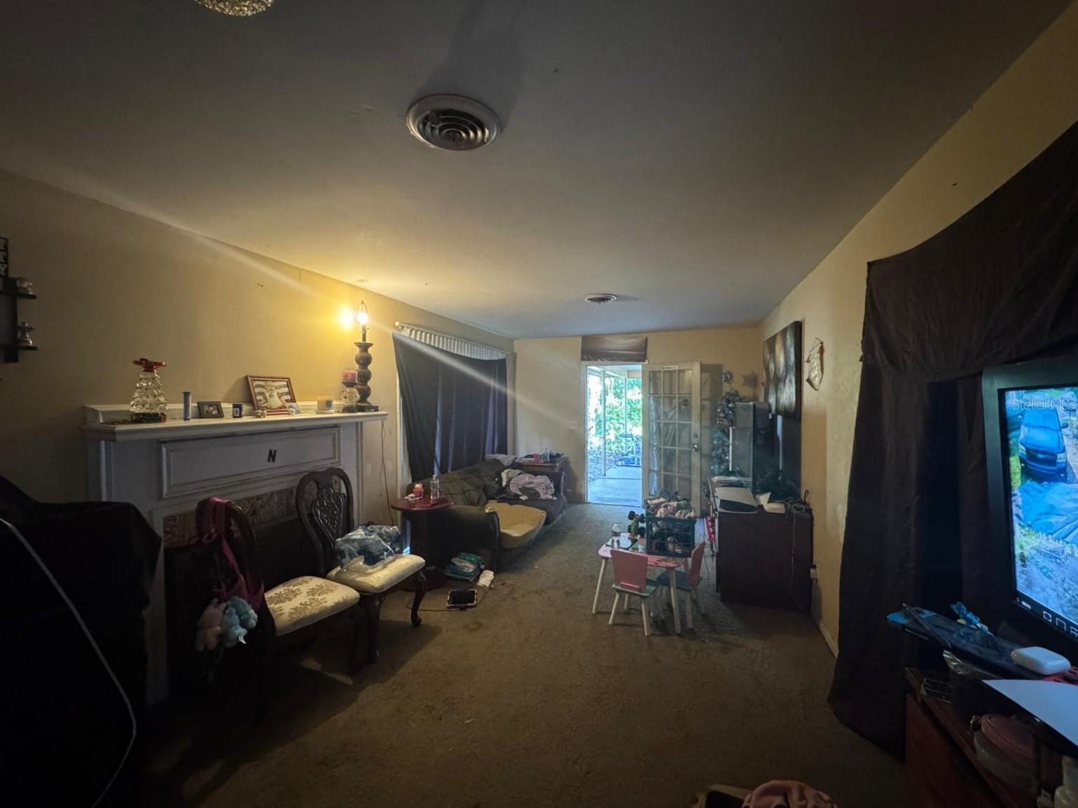 Image 5 of 18 For 570 21st Terrace