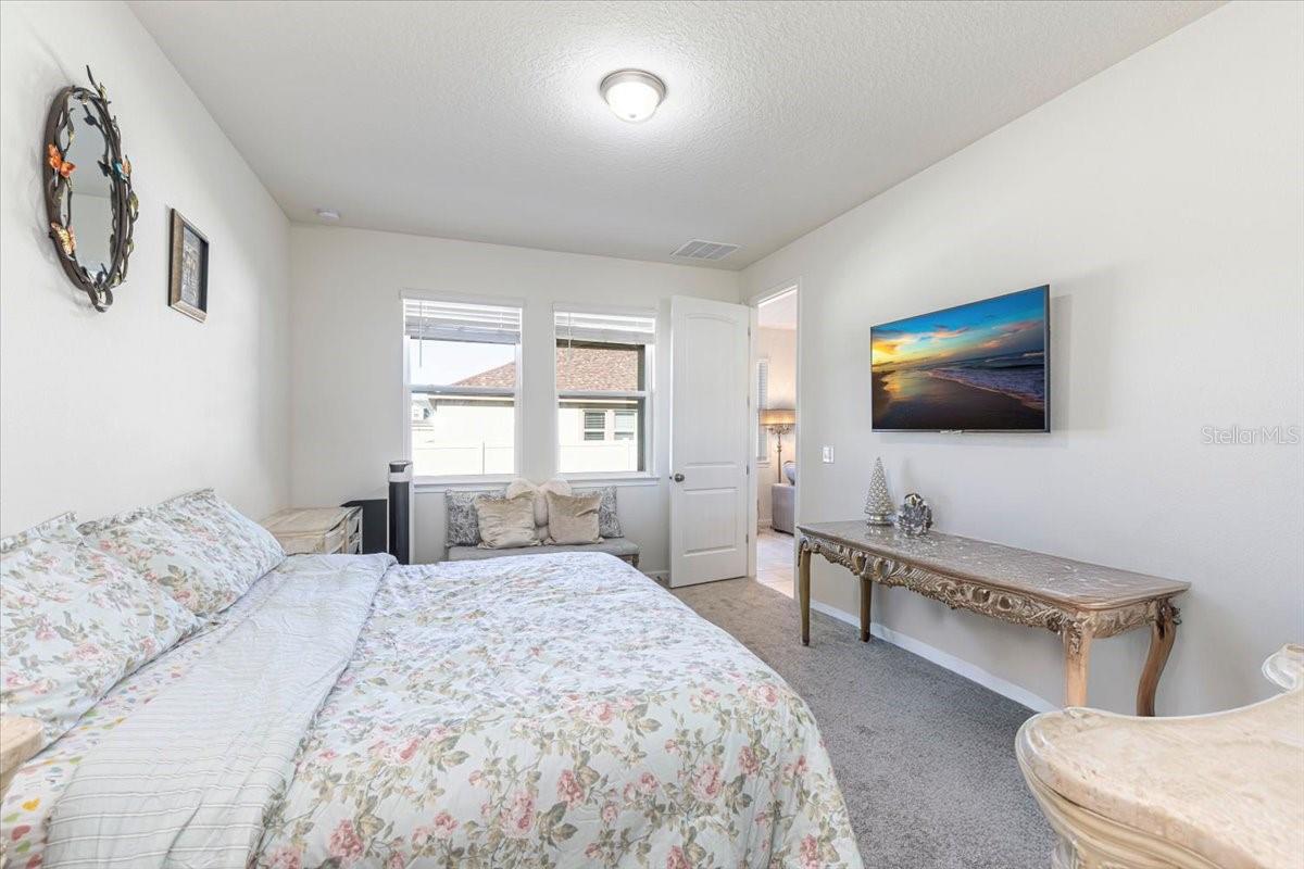 Image 14 of 27 For 11535 Rolling Green Drive