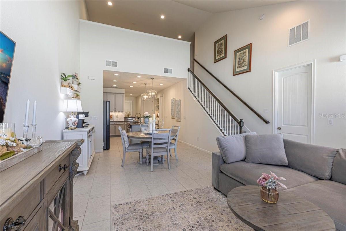 Image 2 of 27 For 11535 Rolling Green Drive