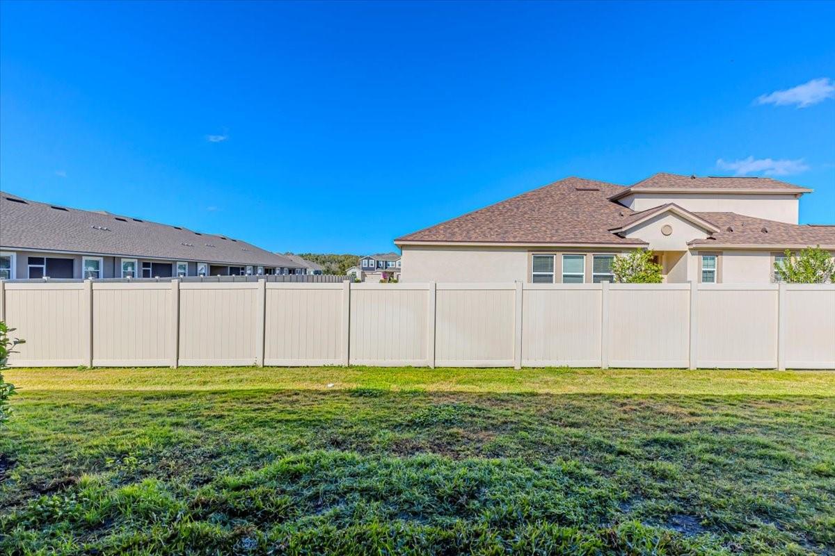 Image 26 of 27 For 11535 Rolling Green Drive