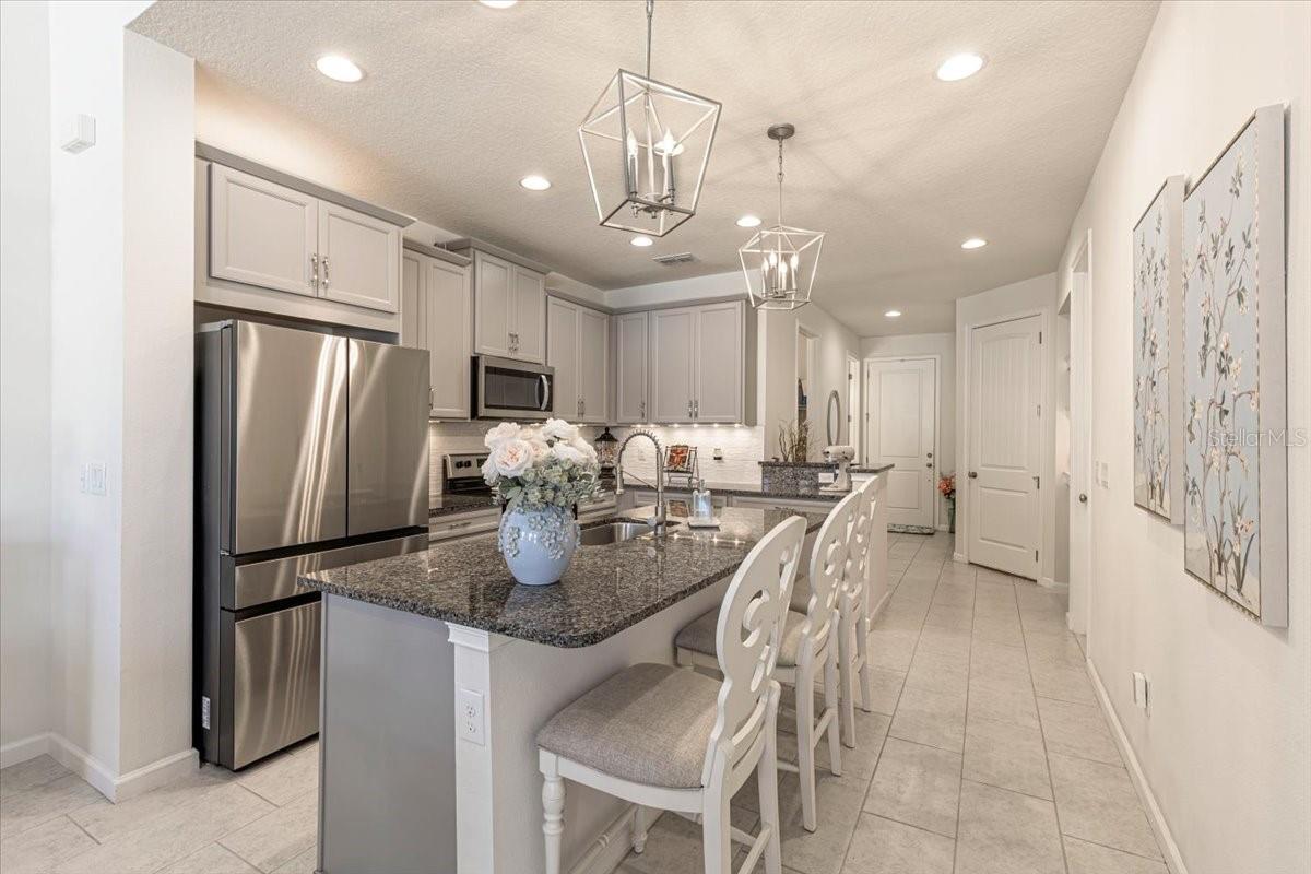 Image 8 of 27 For 11535 Rolling Green Drive