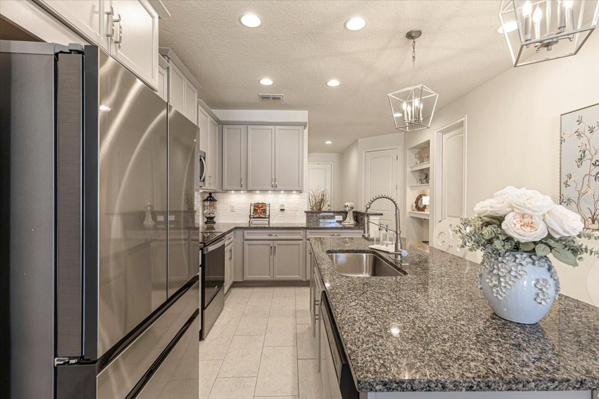 Image 9 of 27 For 11535 Rolling Green Drive