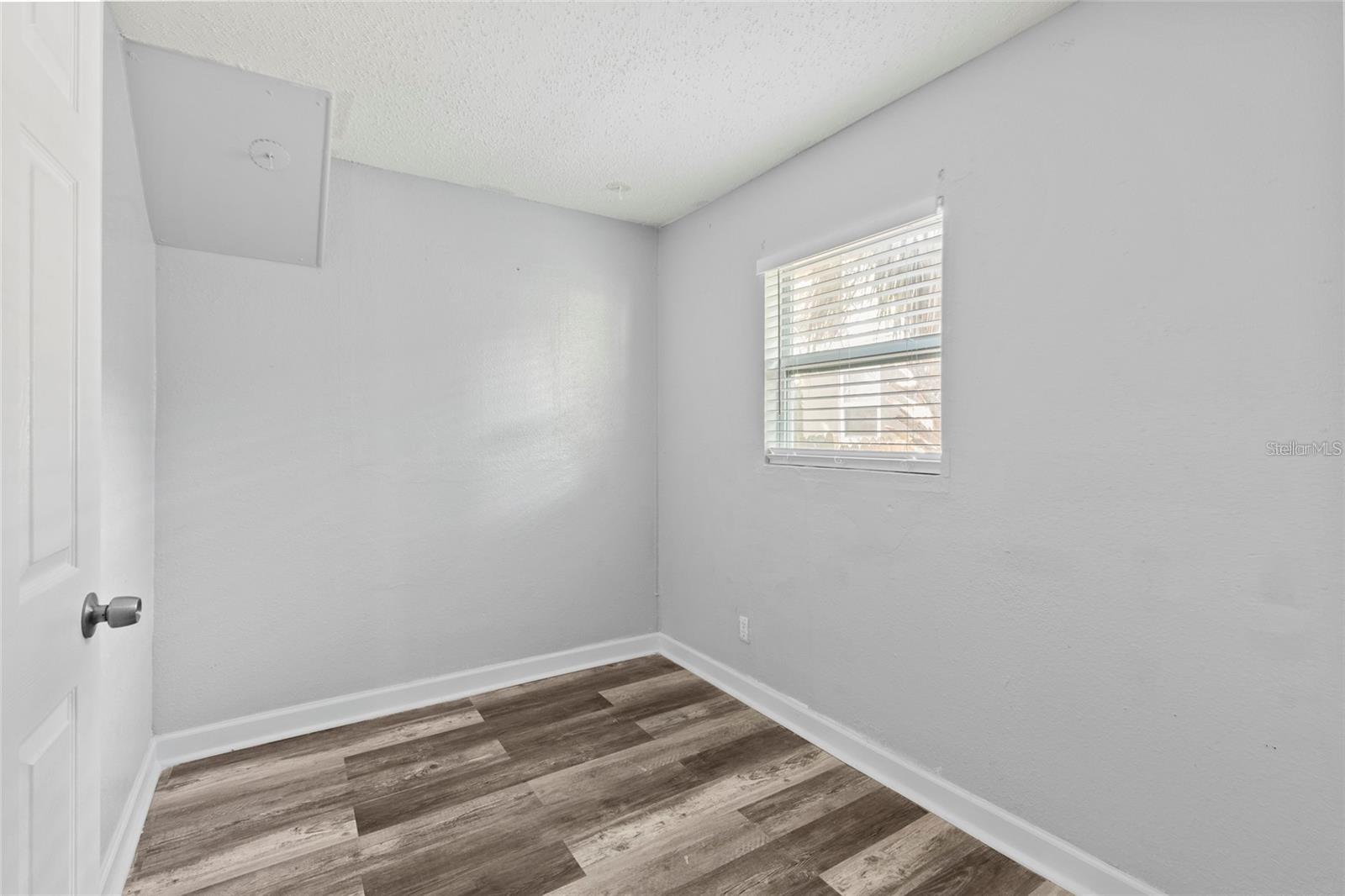 Image 14 of 29 For 2834 & 2836 Freemont Terrace S