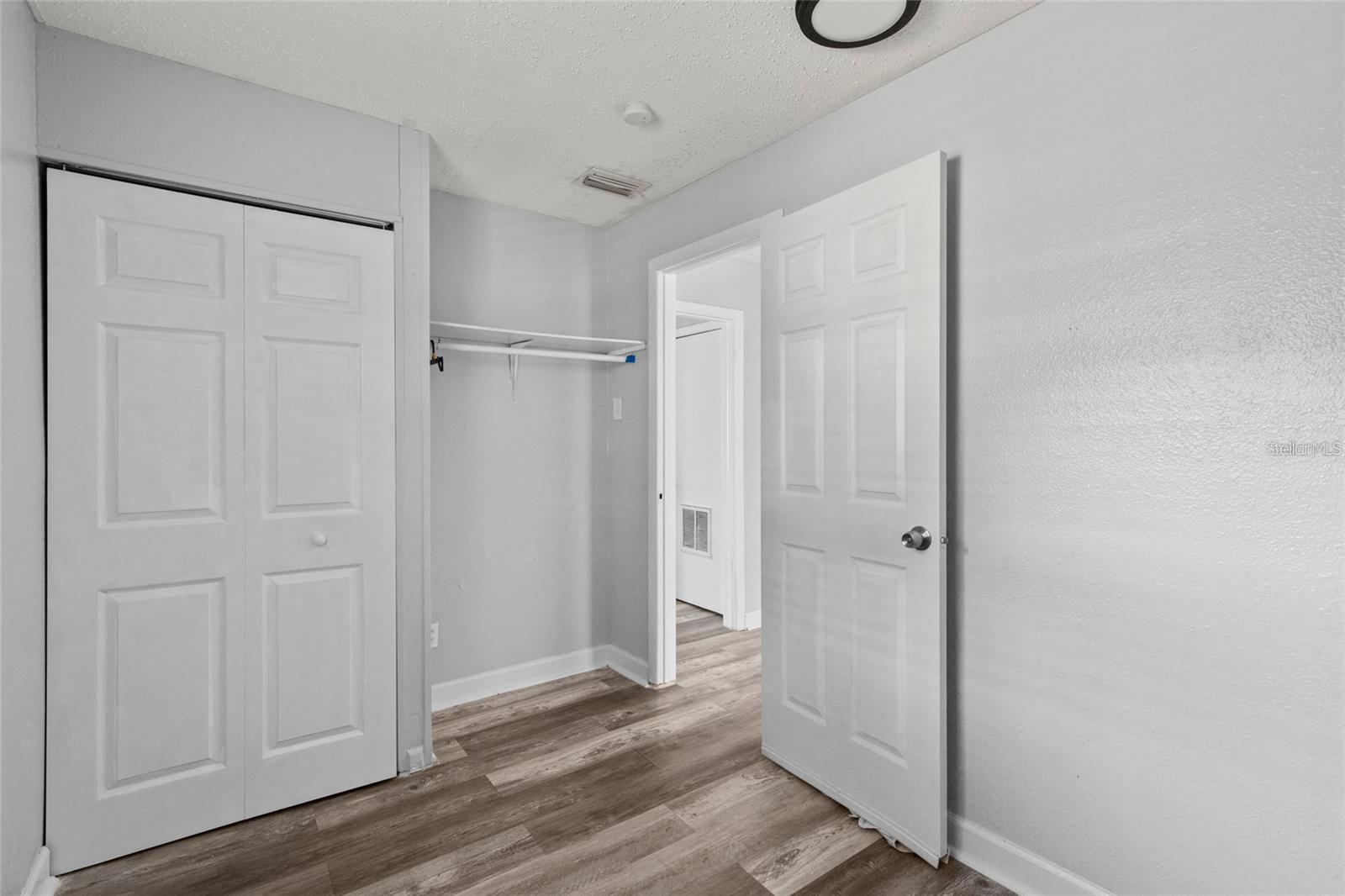 Image 15 of 29 For 2834 & 2836 Freemont Terrace S