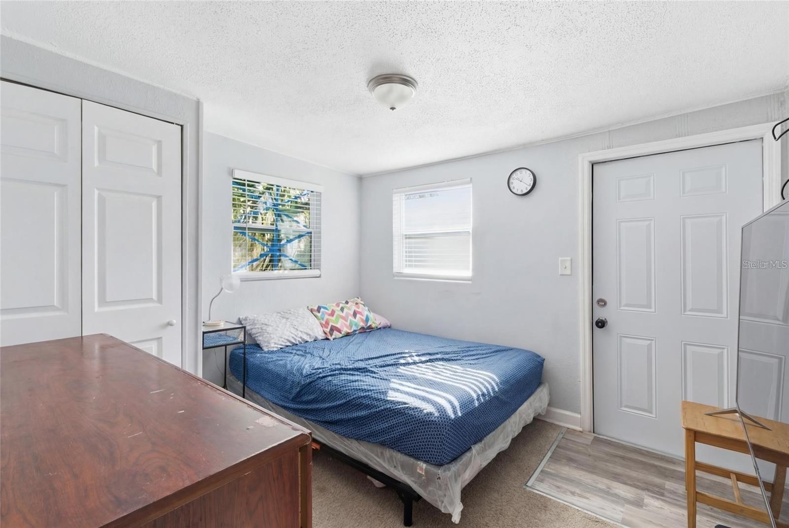 Image 16 of 29 For 2834 & 2836 Freemont Terrace S