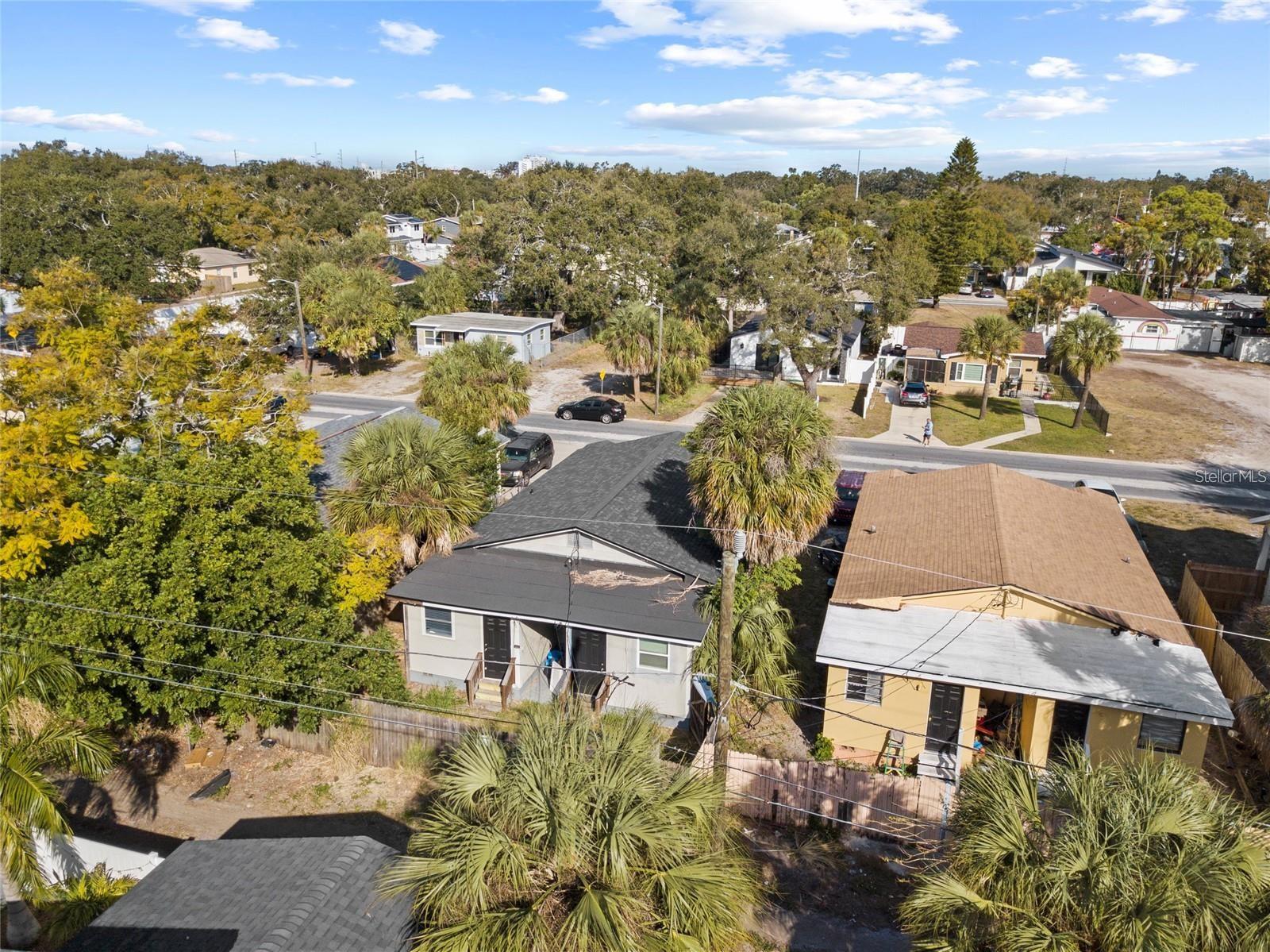 Image 24 of 29 For 2834 & 2836 Freemont Terrace S