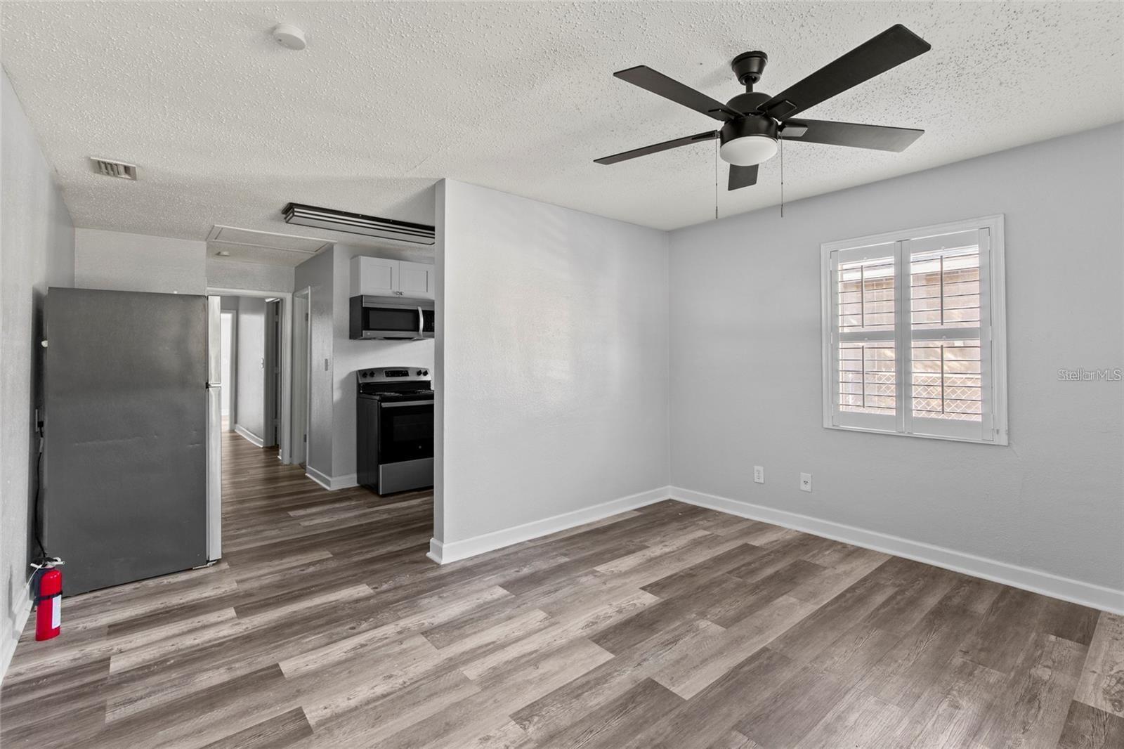 Image 6 of 29 For 2834 & 2836 Freemont Terrace S