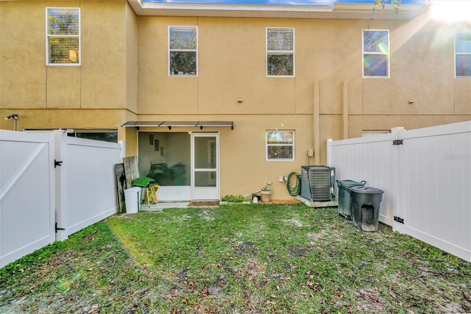 Image 24 of 27 For 2211 28th Avenue E