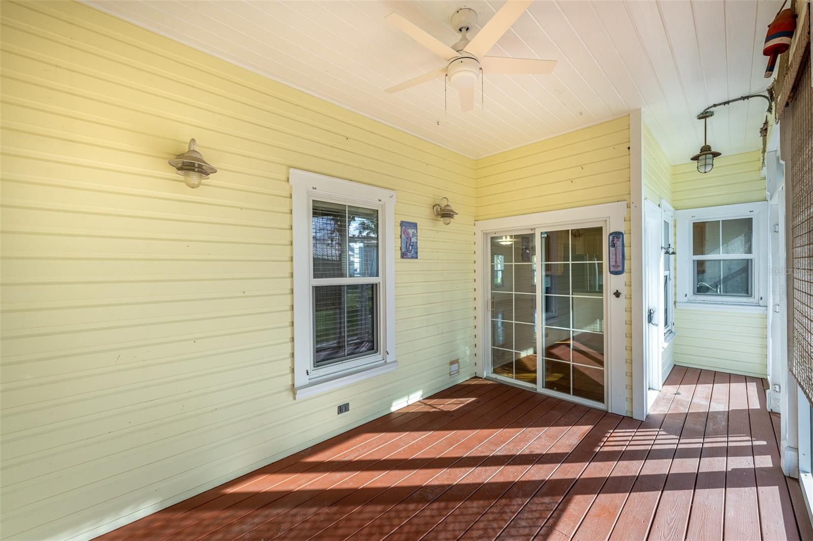 Image 31 of 35 For 12007 45th Avenue W