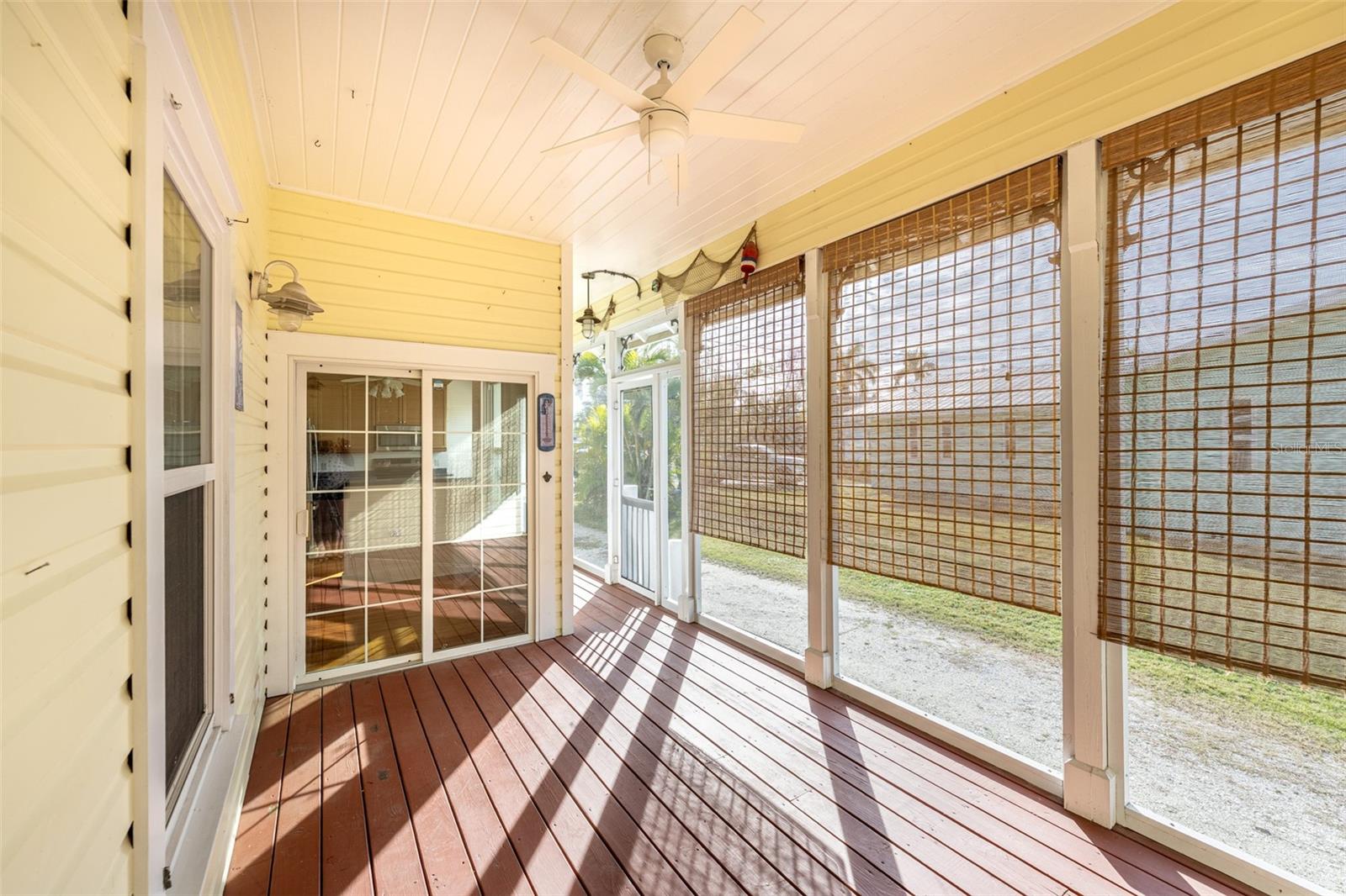 Image 32 of 35 For 12007 45th Avenue W