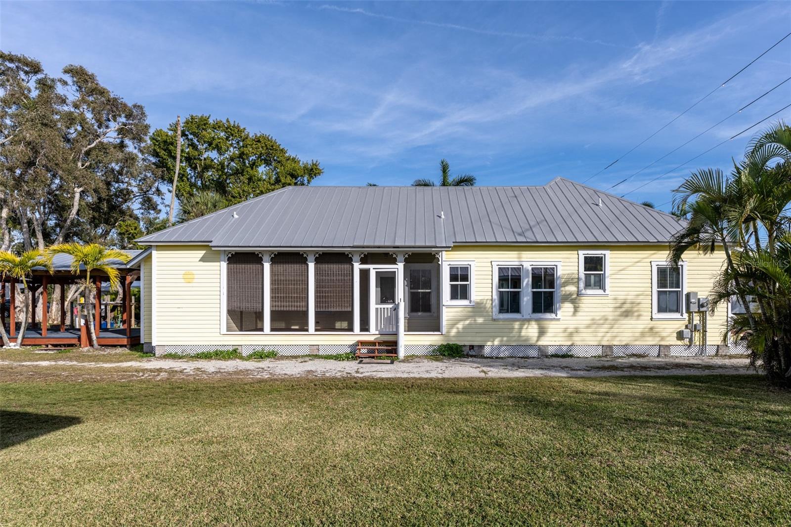 Image 33 of 35 For 12007 45th Avenue W