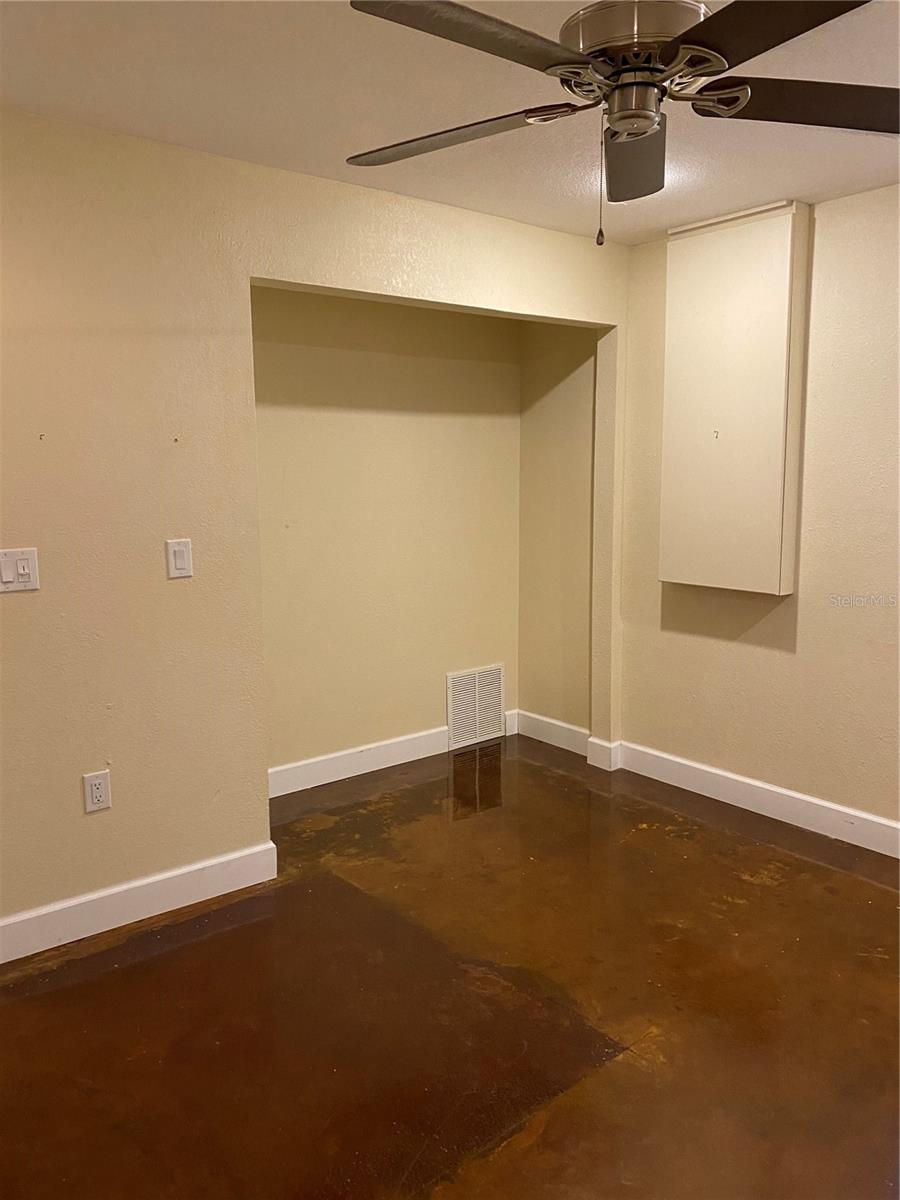 Image 6 of 21 For 2133 Bougainvillea Street