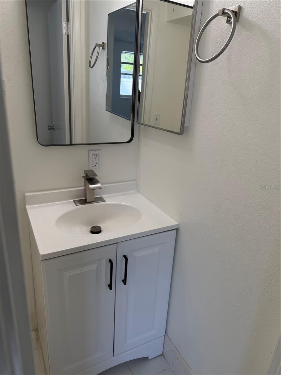 Image 19 of 29 For 5320 Lockwood Ridge Road