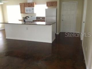 Image 4 of 14 For 344 Beverly Road