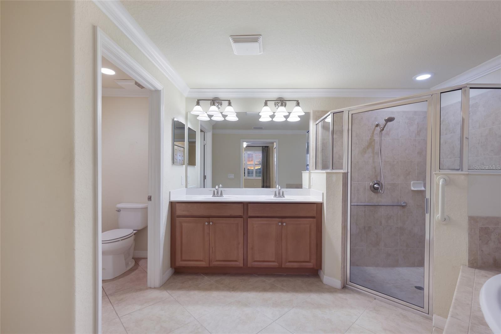 Image 18 of 74 For 7112 Grand Estuary Trail 104