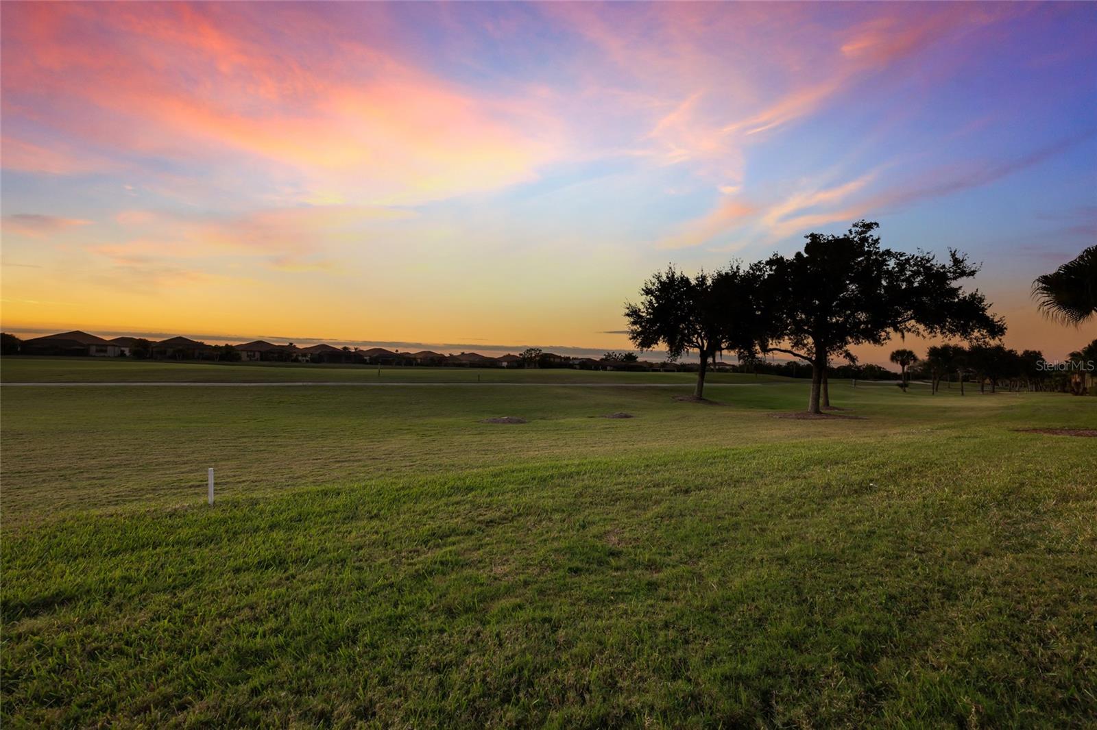 Image 27 of 74 For 7112 Grand Estuary Trail 104