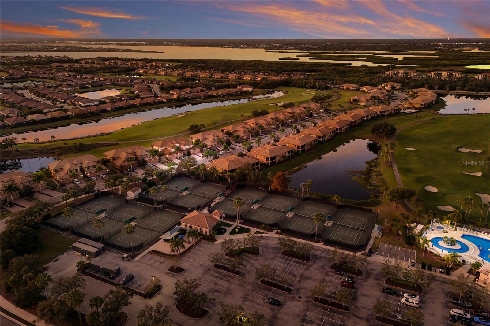 Image 39 of 74 For 7112 Grand Estuary Trail 104