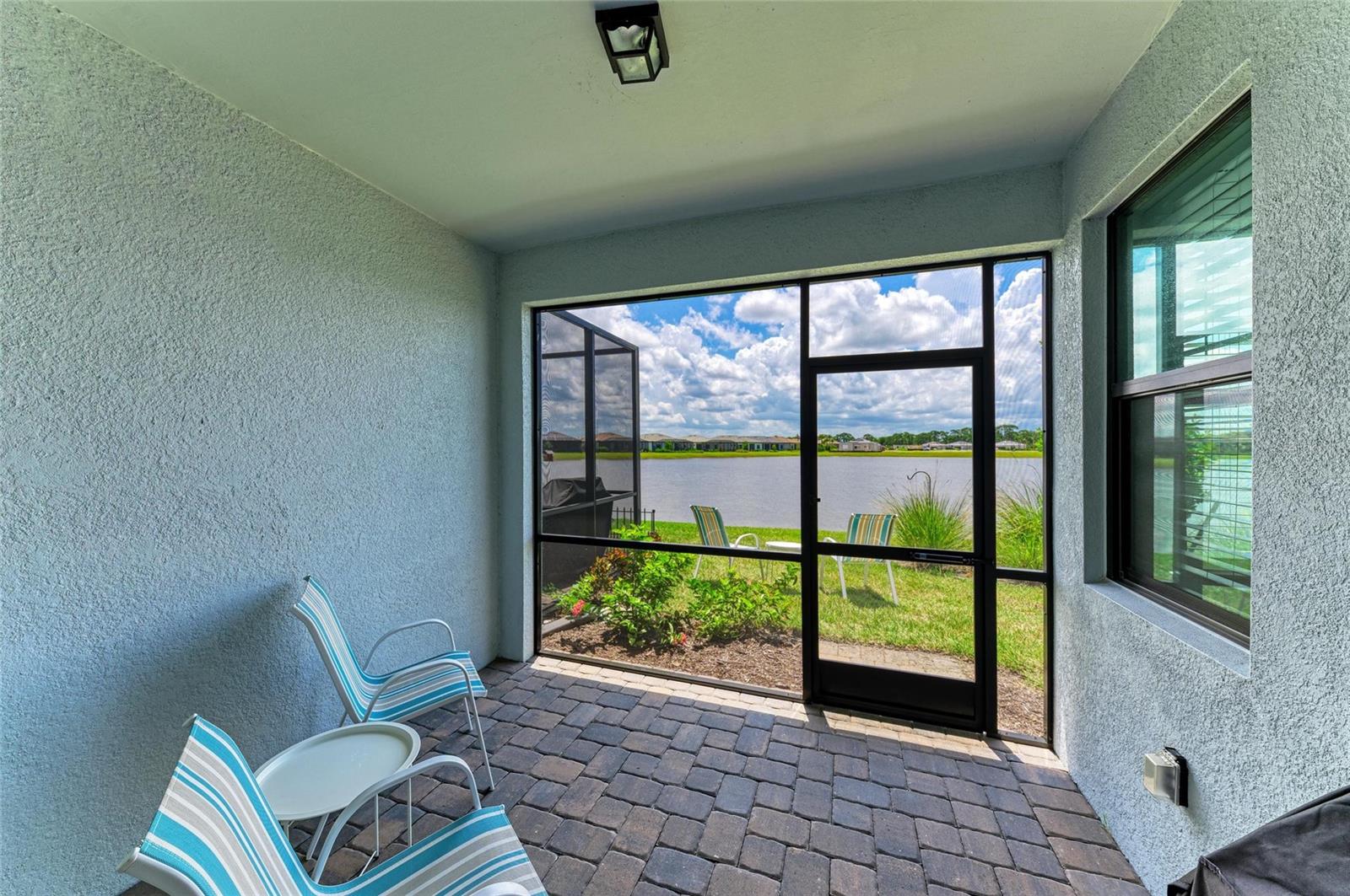 Image 15 of 97 For 14672 Misty Pond Loop