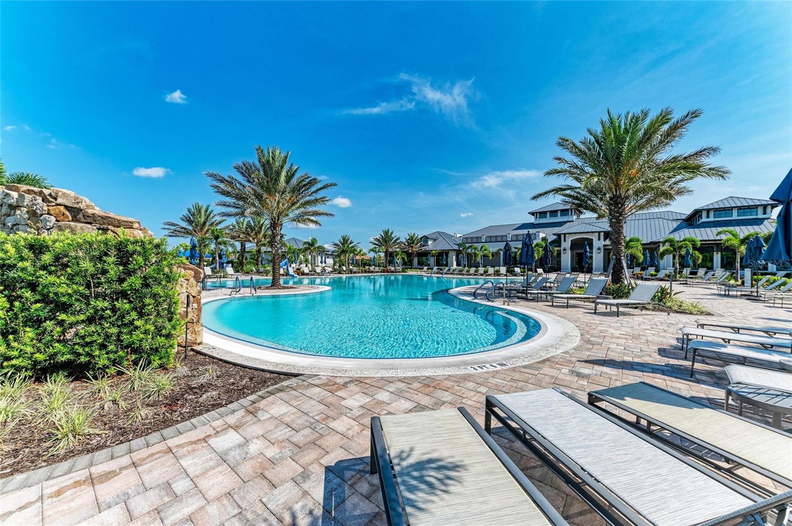 Image 3 of 97 For 14672 Misty Pond Loop