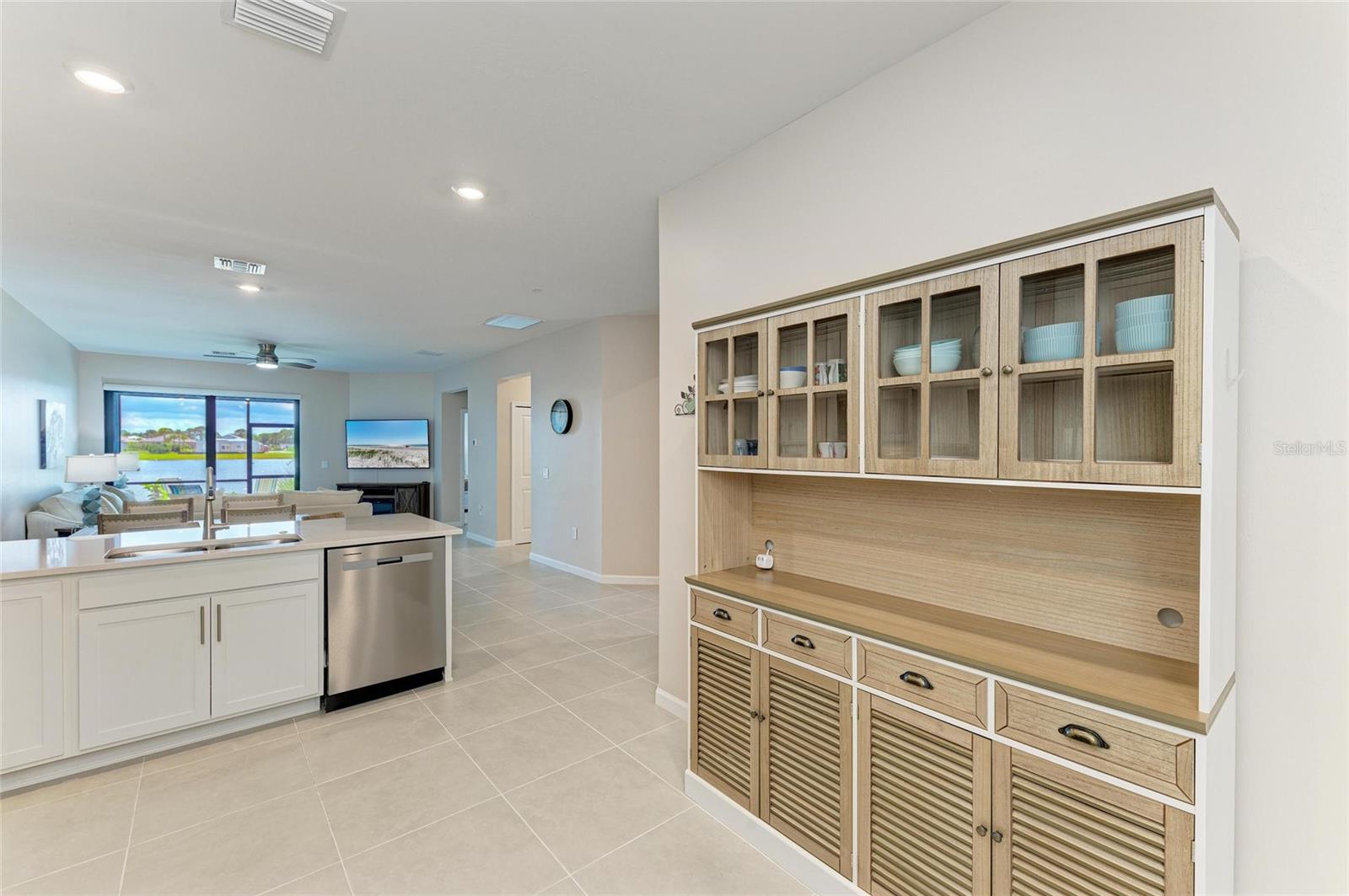 Image 30 of 97 For 14672 Misty Pond Loop