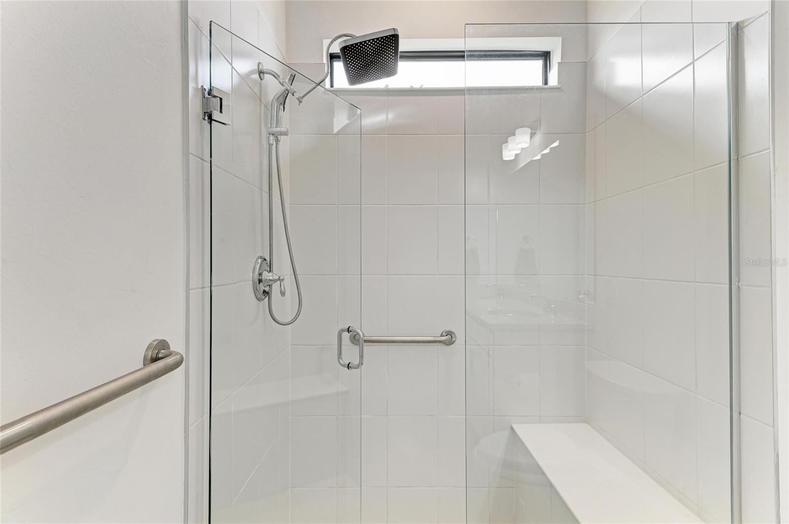 Image 35 of 97 For 14672 Misty Pond Loop