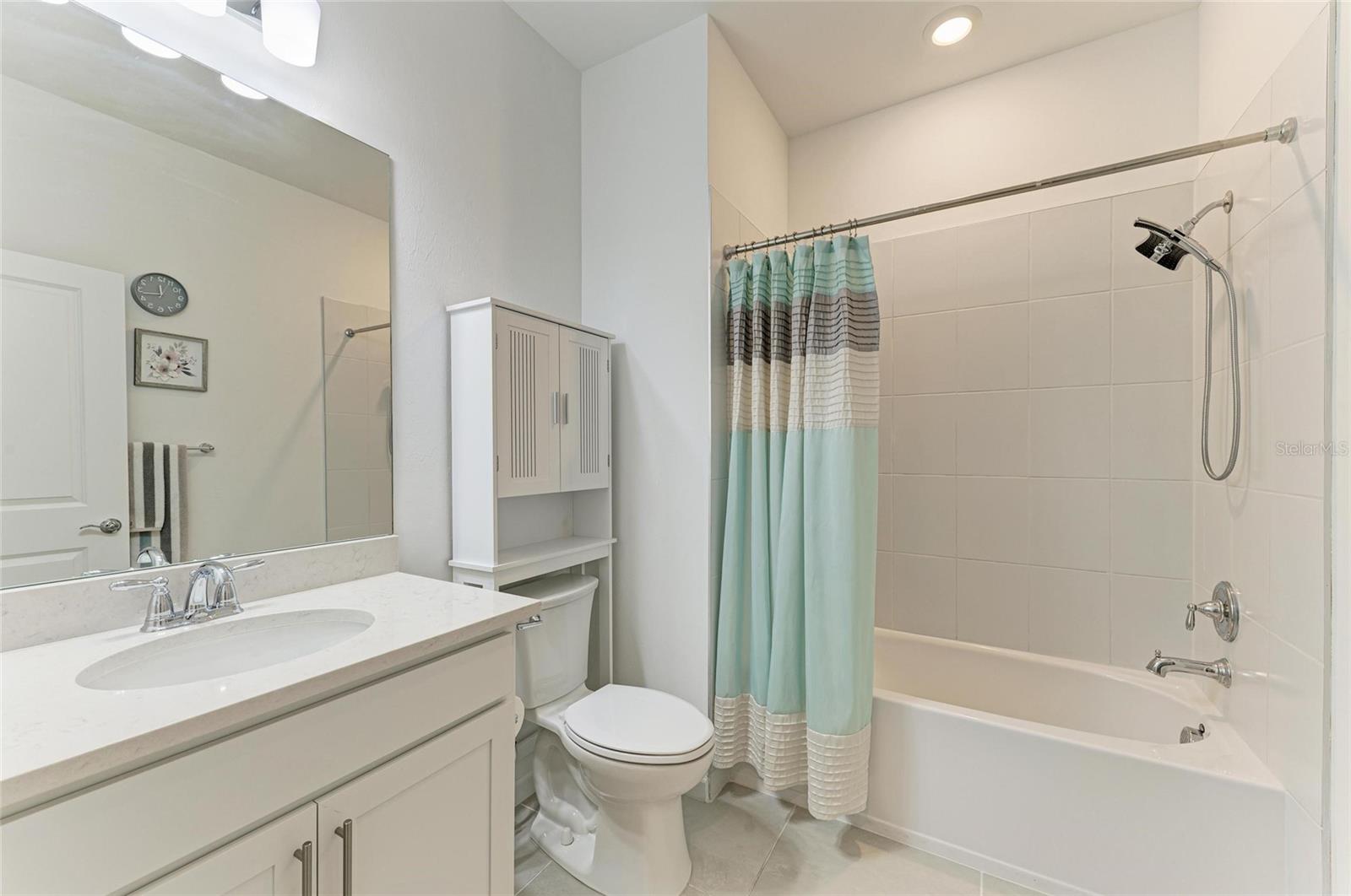 Image 38 of 97 For 14672 Misty Pond Loop